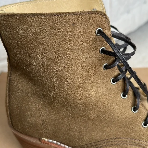 Like new Red Wing Heritage Clara Boot in Olive Mojave, Size 11 - Picture 9 of 10